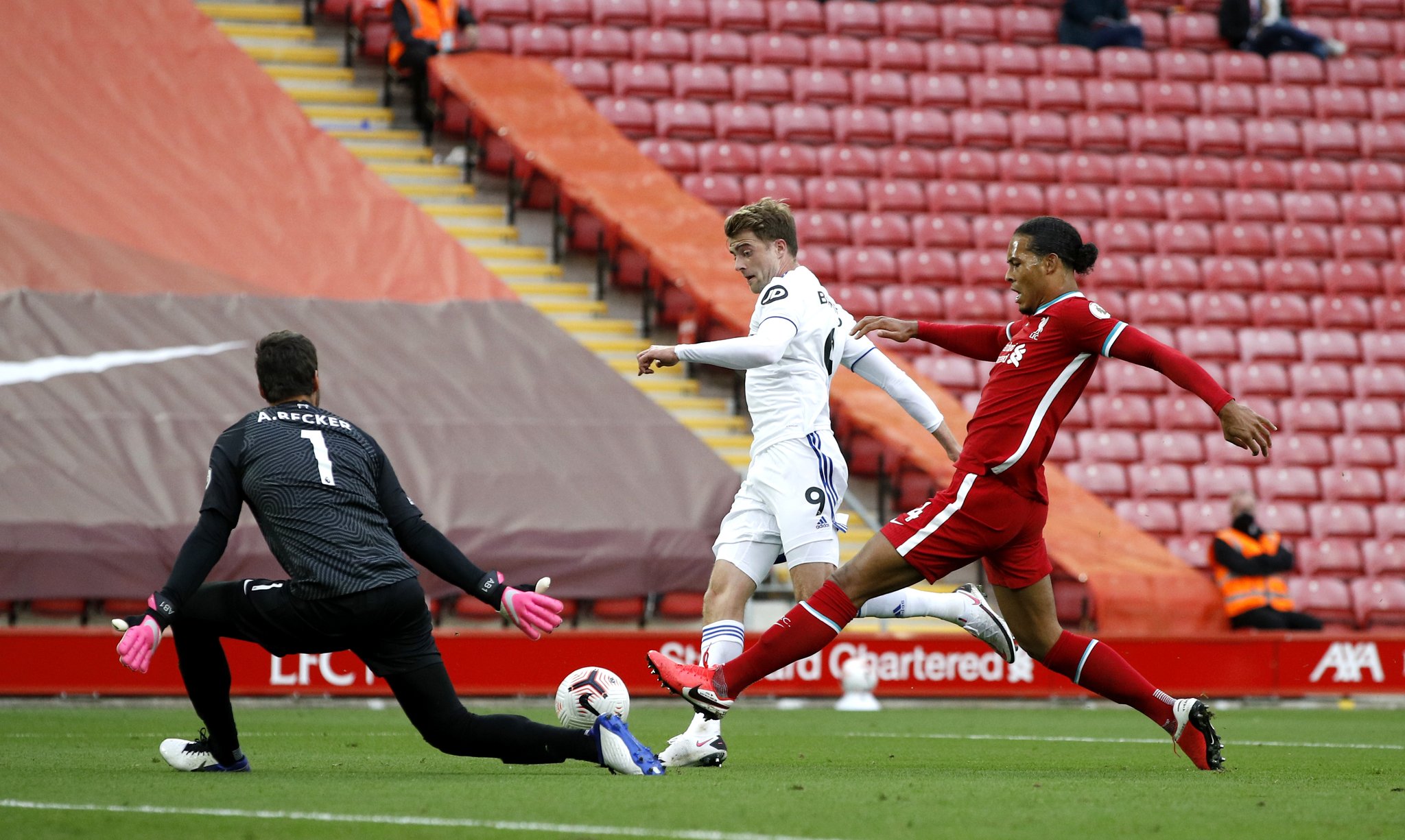 无论是大胆 无论是大胆