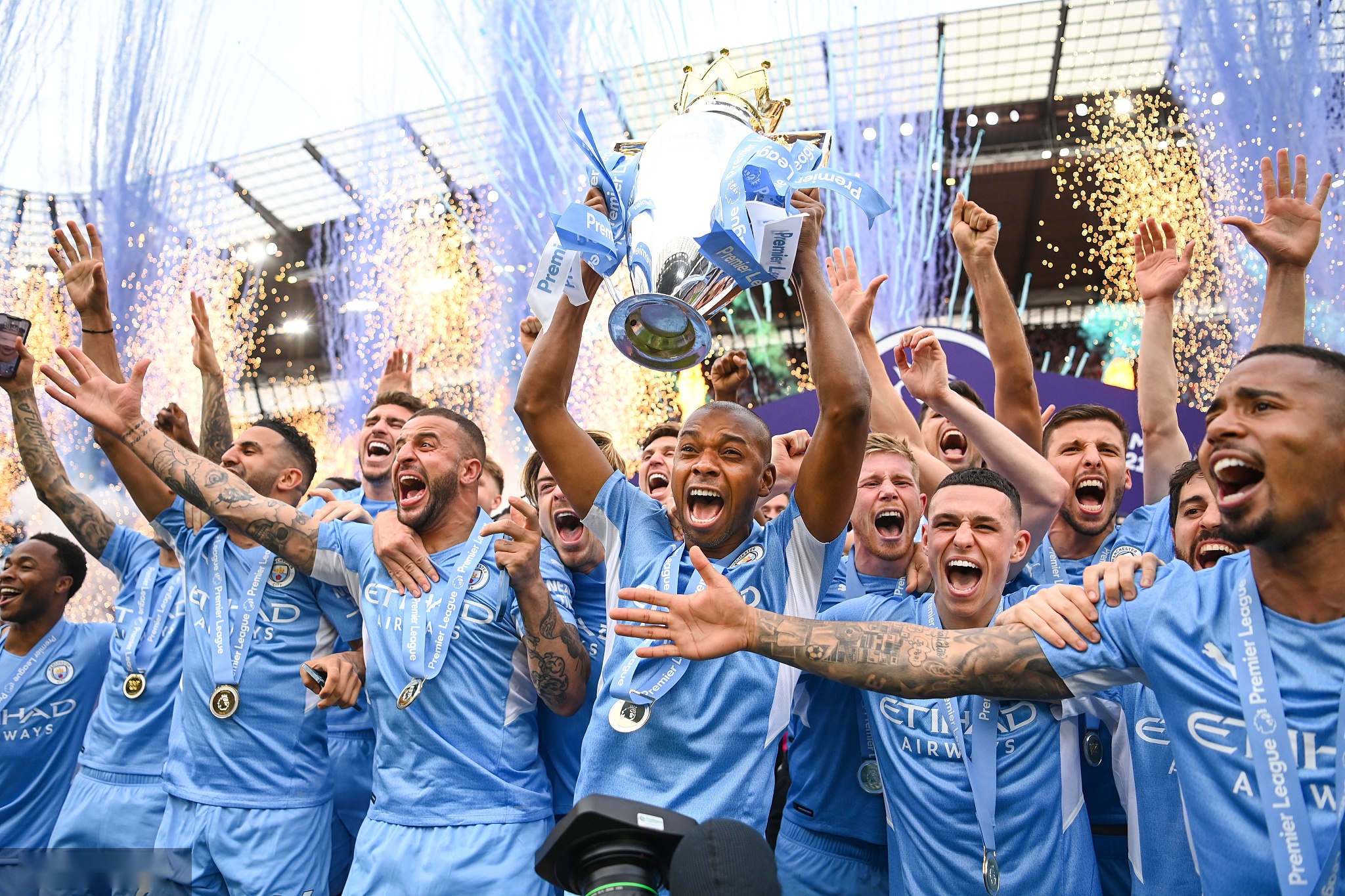 场上的潜在 场上的潜在