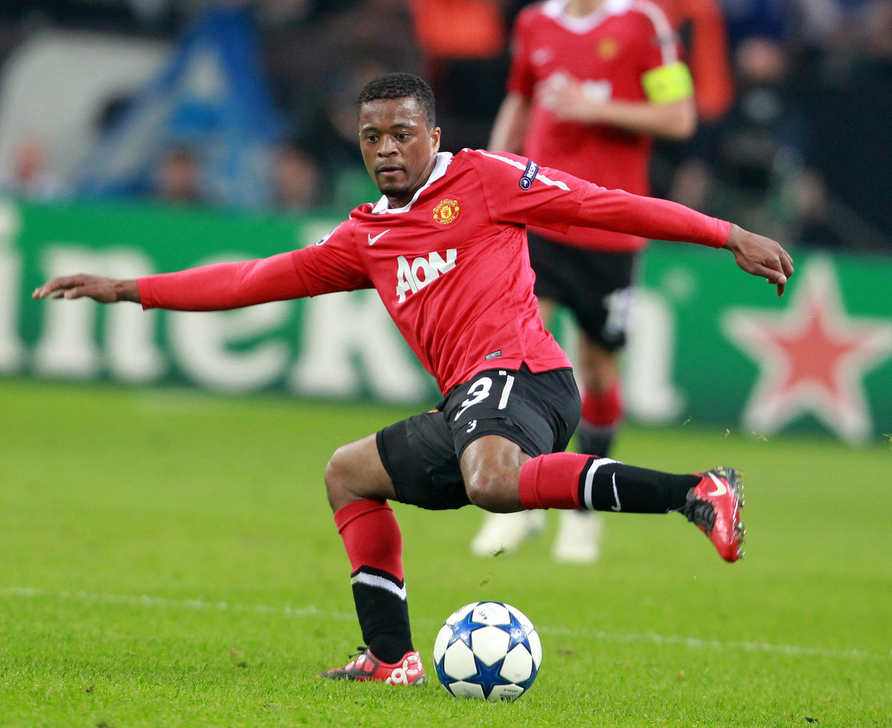 于球员在场 于球员在场